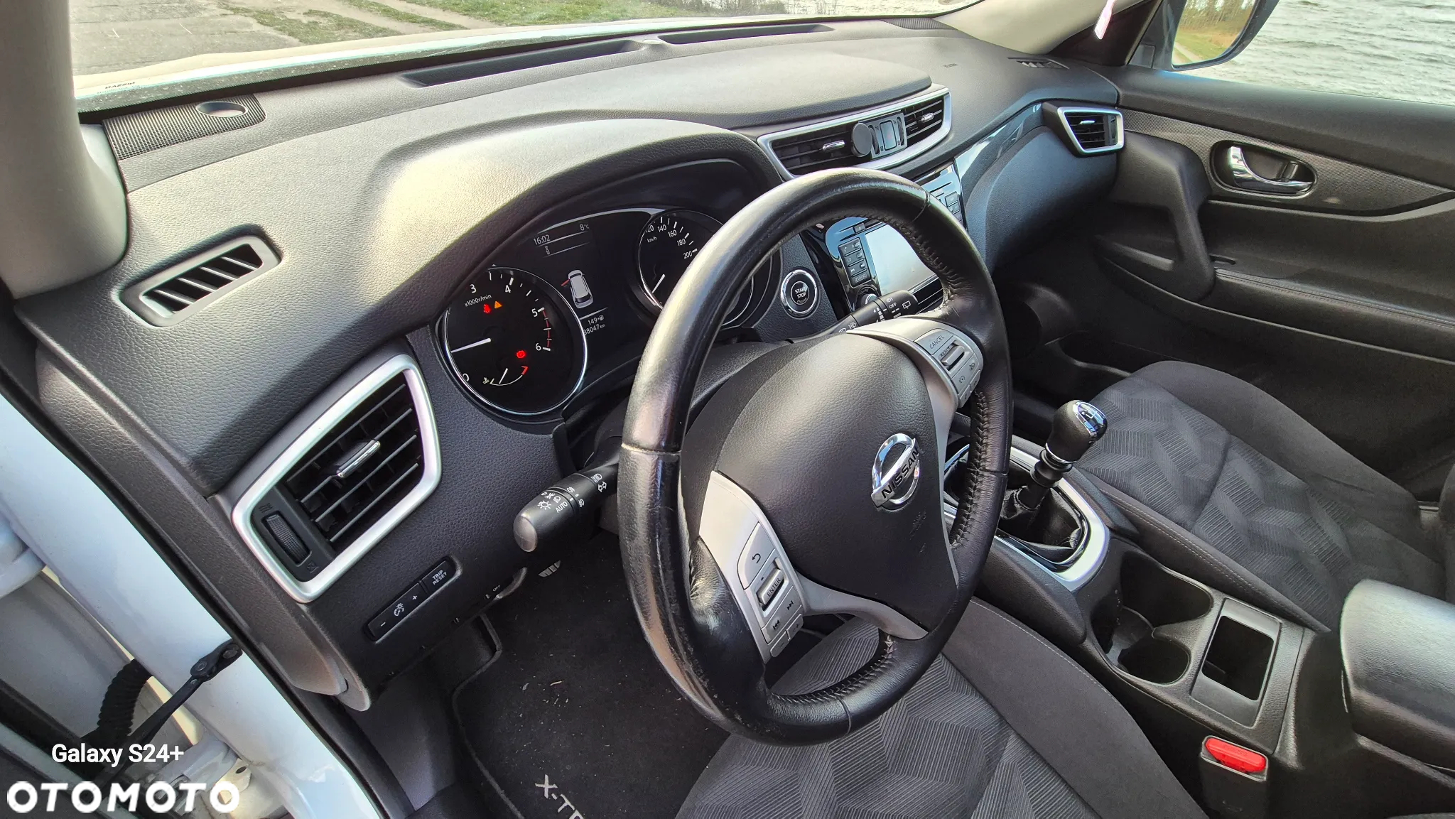 Nissan X-Trail 1.6 DCi N-Connecta 2WD - 27