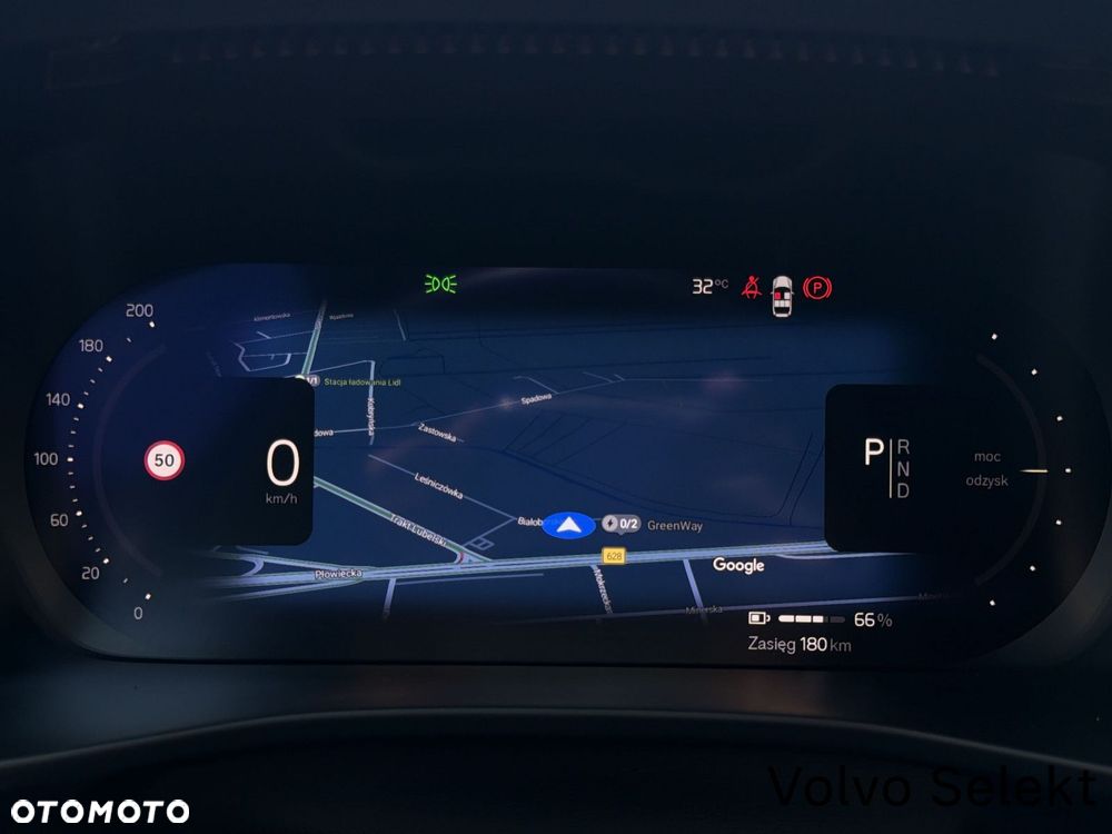 Volvo XC 40 - 18