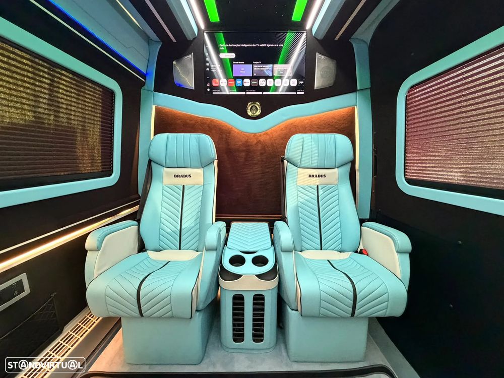 Mercedes-Benz Sprinter - 29