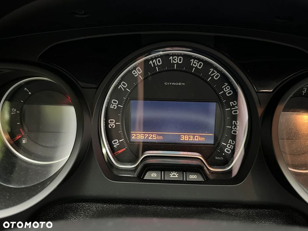 Citroën C5 2.0 HDi Exclusive - 25
