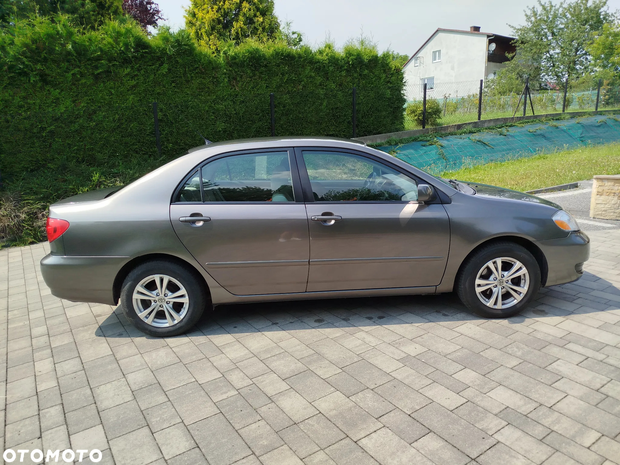 Toyota Corolla 1.8 CE - 6