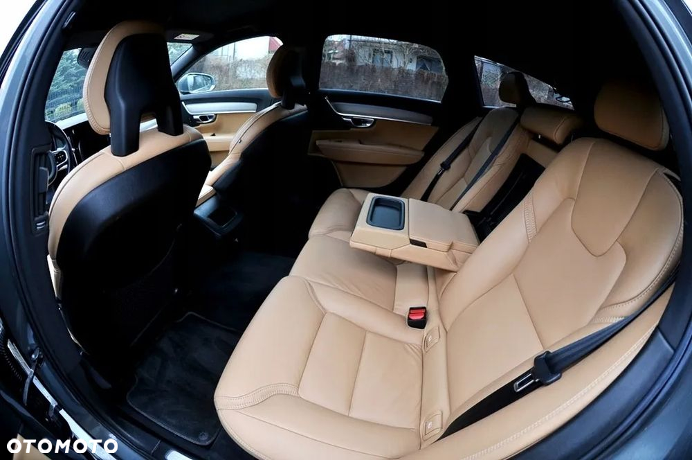 Volvo V90 D4 Geartronic Inscription - 18