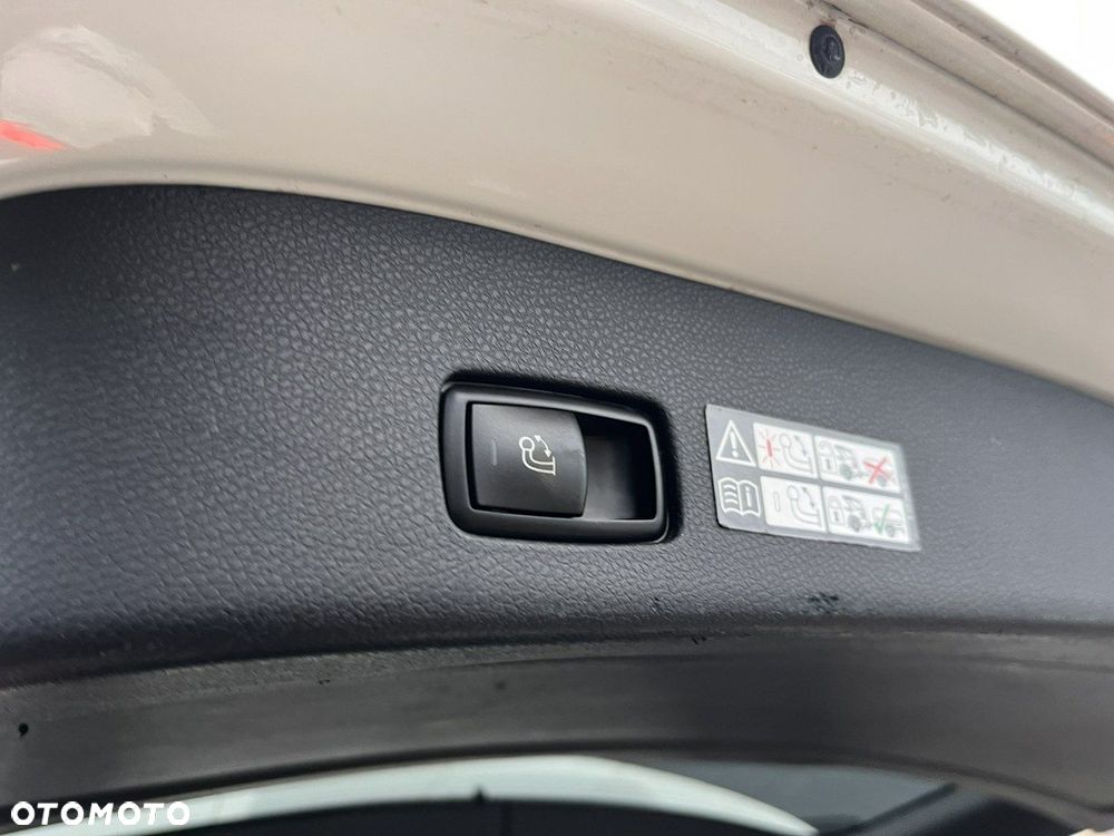 Mercedes-Benz GL 63 AMG - 26