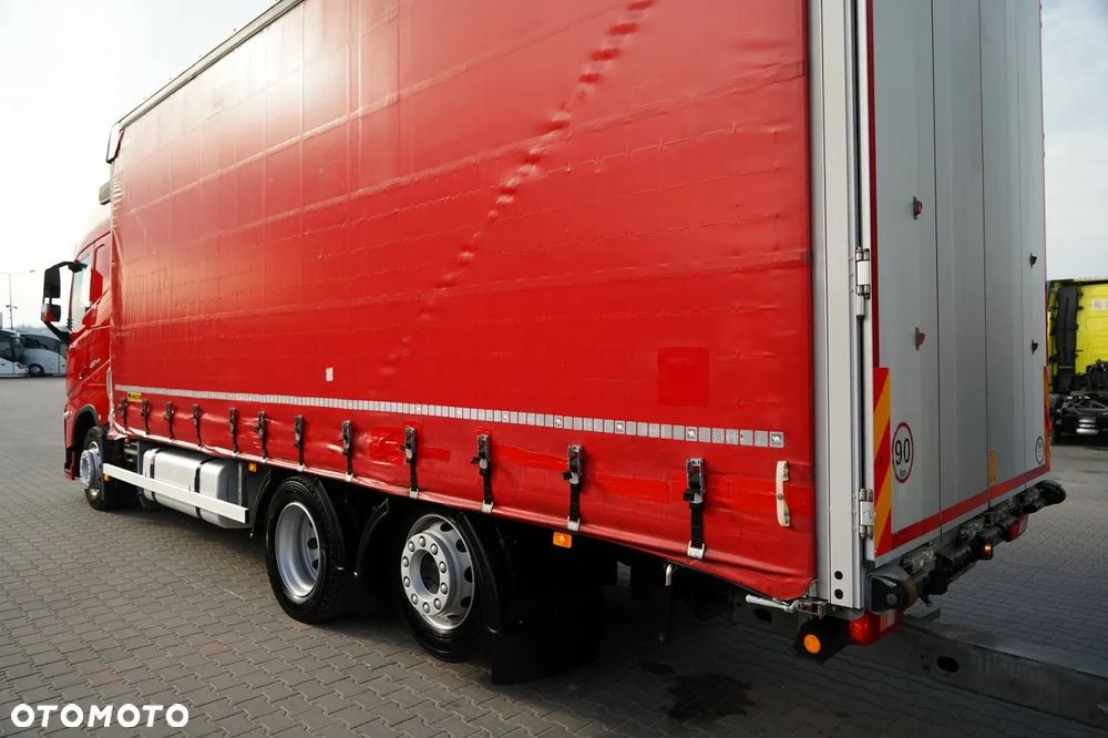 Volvo FH 460 / ZESTAW TANDEM / 120 M3 / PRZEJAZDOWY / I-SAVE / KLIMA POSTOJOWA  / OŚ PODNOSZONA I SKRĘTNA  / 2021 ROK / - 9