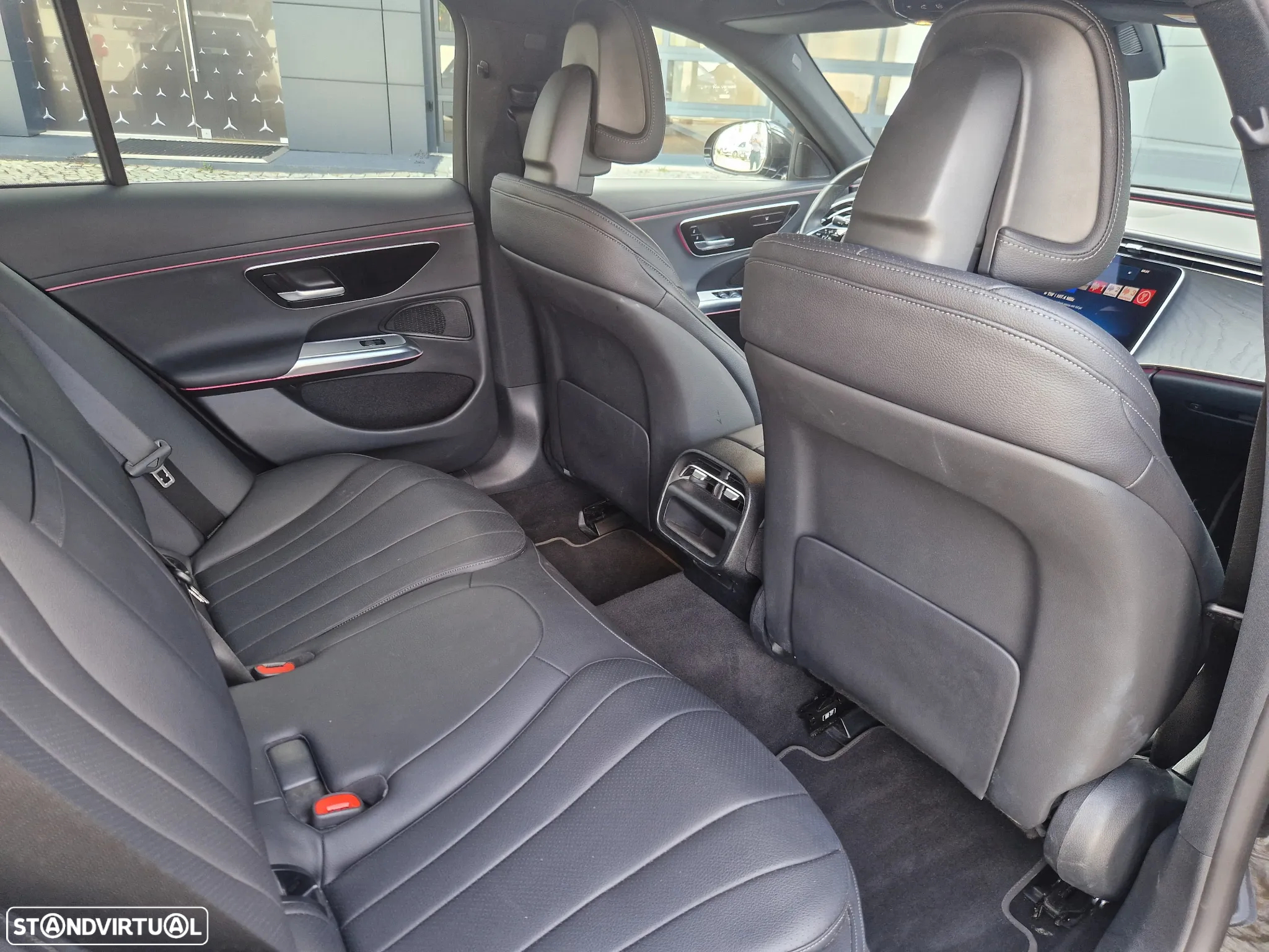 Mercedes-Benz E 220 d - 10