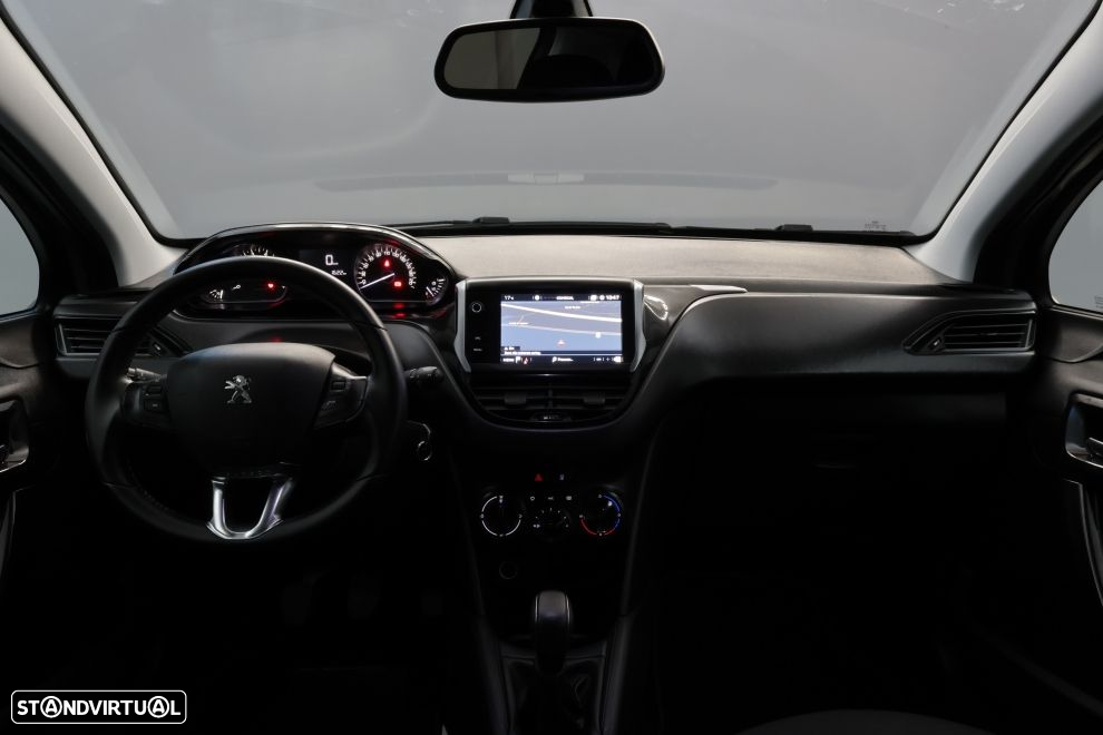 Peugeot 208 1.2 PureTech Active - 18