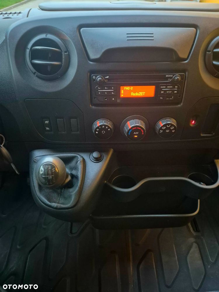 Renault Master - 23