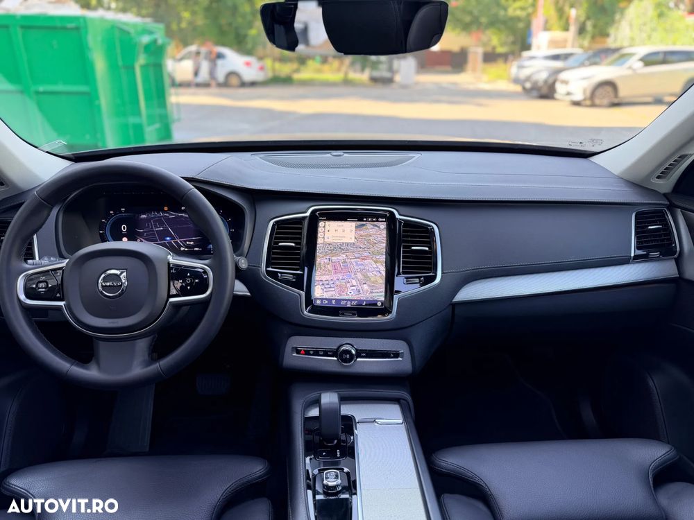 VOLVO XC90 2023 — imagine 10