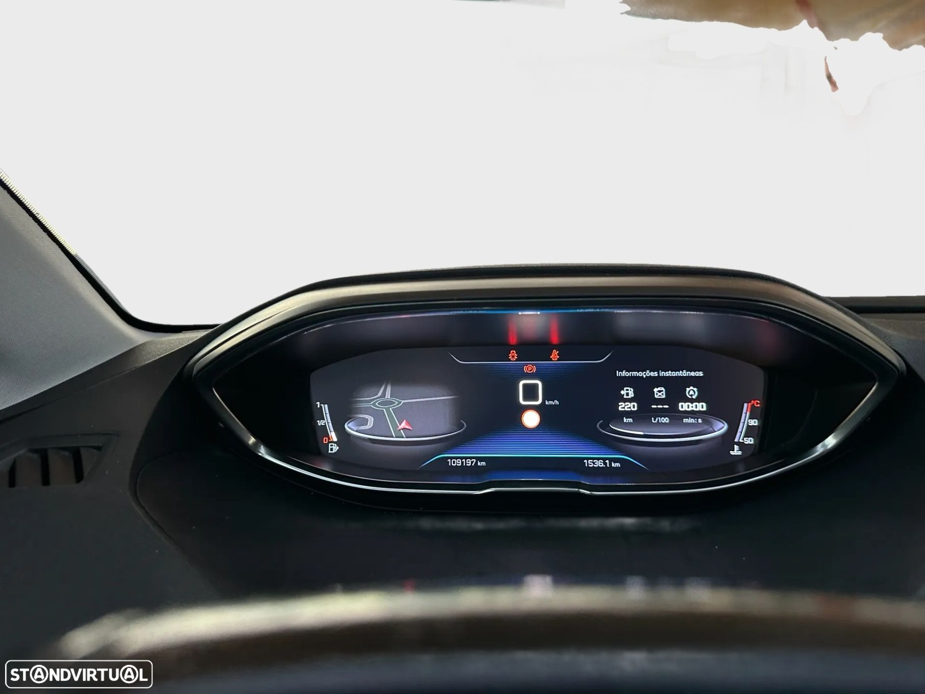 Peugeot 5008 1.5 BlueHDi Allure - 20