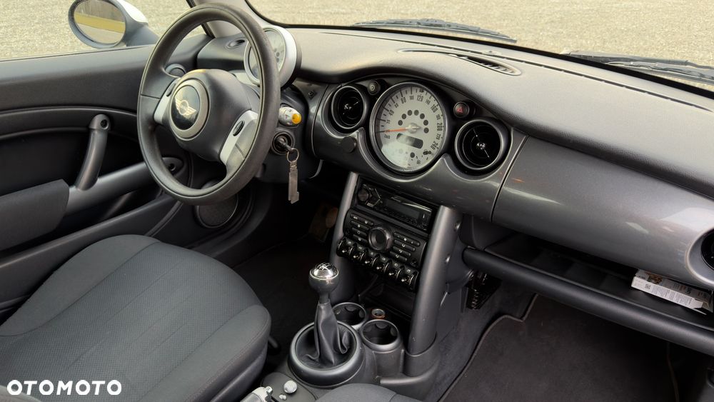 MINI Cooper Sidewalk - 5