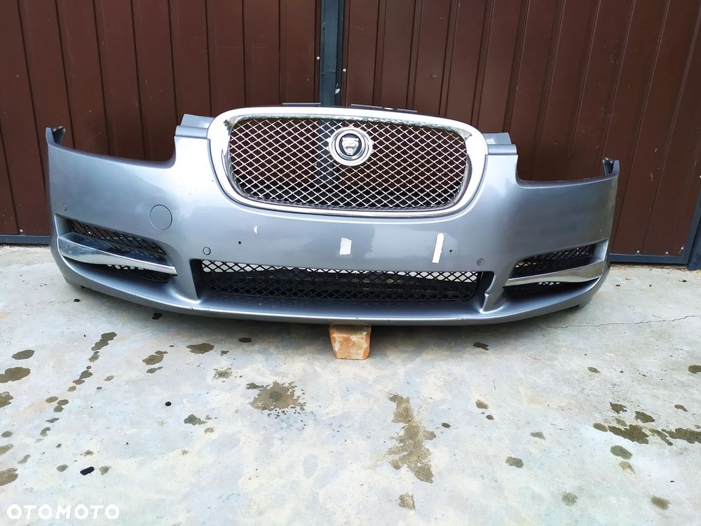 Zderzak Przód Przedni  Kompletny Jaguar XF - 2