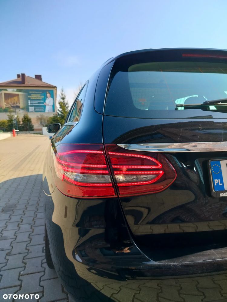 Mercedes-Benz Klasa C 200 d Avantgarde - 8