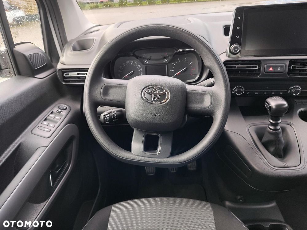 Toyota Proace City Verso - 12