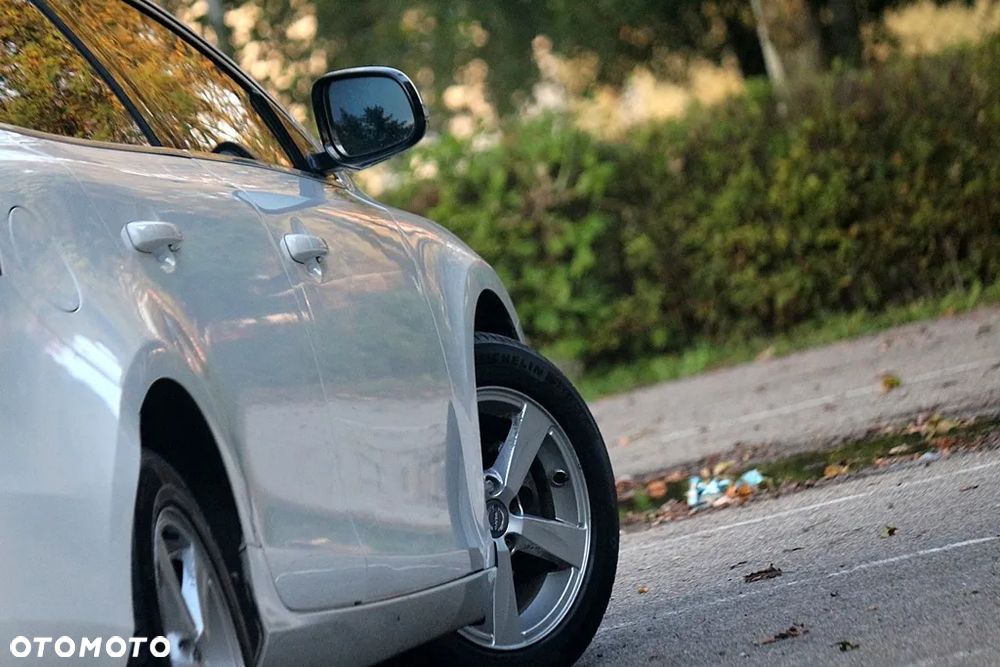 Volvo V40 D2 Momentum - 25