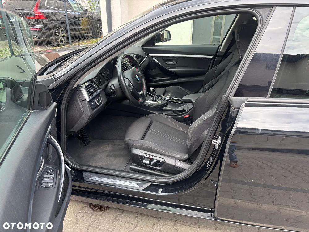 BMW 3GT 320i Sport Line - 11