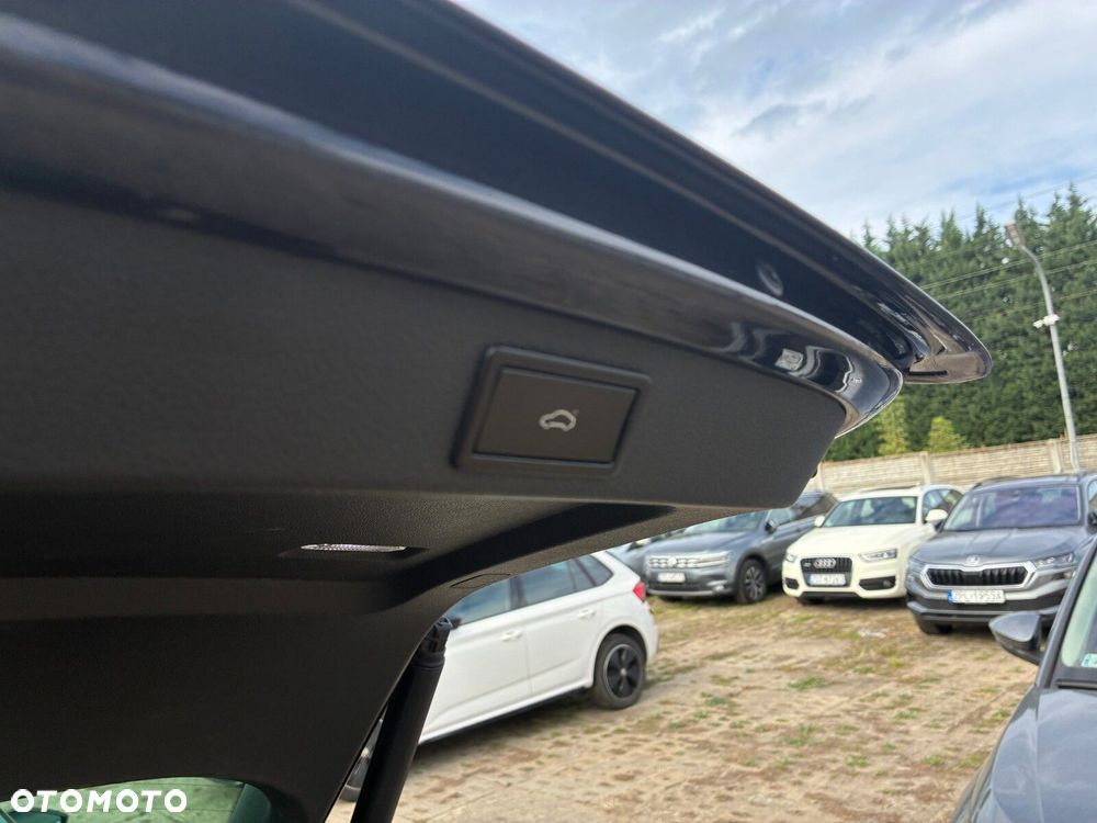 Skoda Superb 2.0 TSI 4x4 L&K DSG - 36