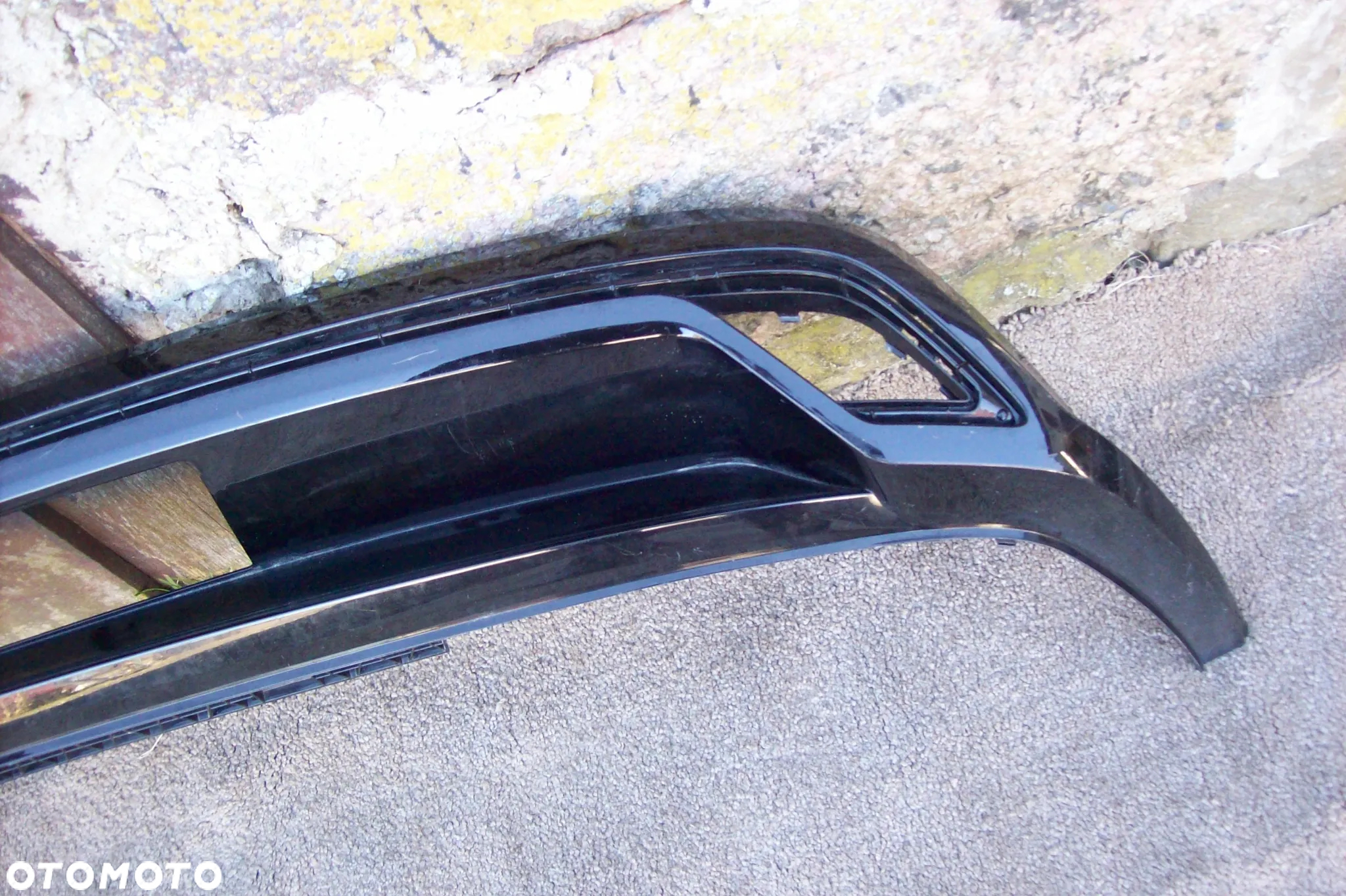 SPOILER ZDERZAKA TYLNEGO VW TOURAN II R-LINE - 2