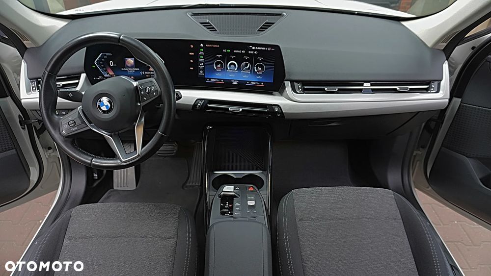 BMW X1 sDrive18i - 14