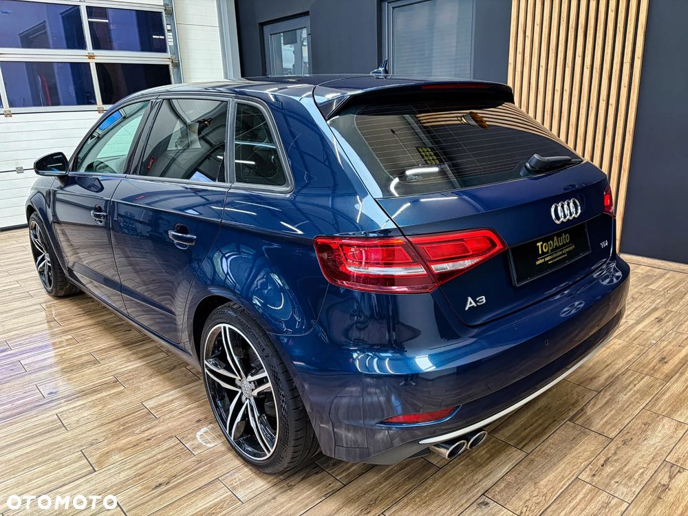 Audi A3 Sportback 2.0 TDI (clean diesel) Ambiente - 10