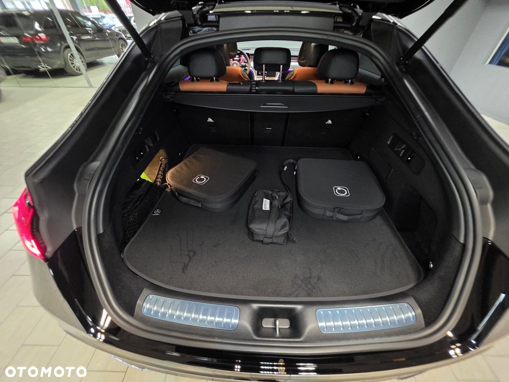 Mercedes-Benz GLC 300 de PHEV 4-Matic AMG Line - 37