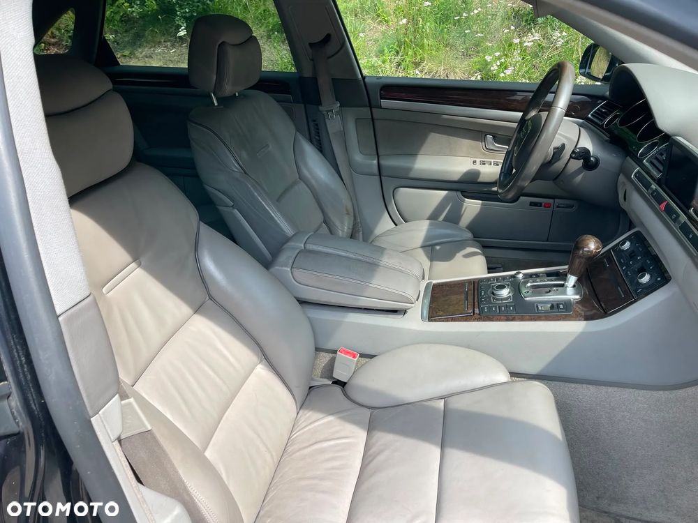 Audi A8 - 13