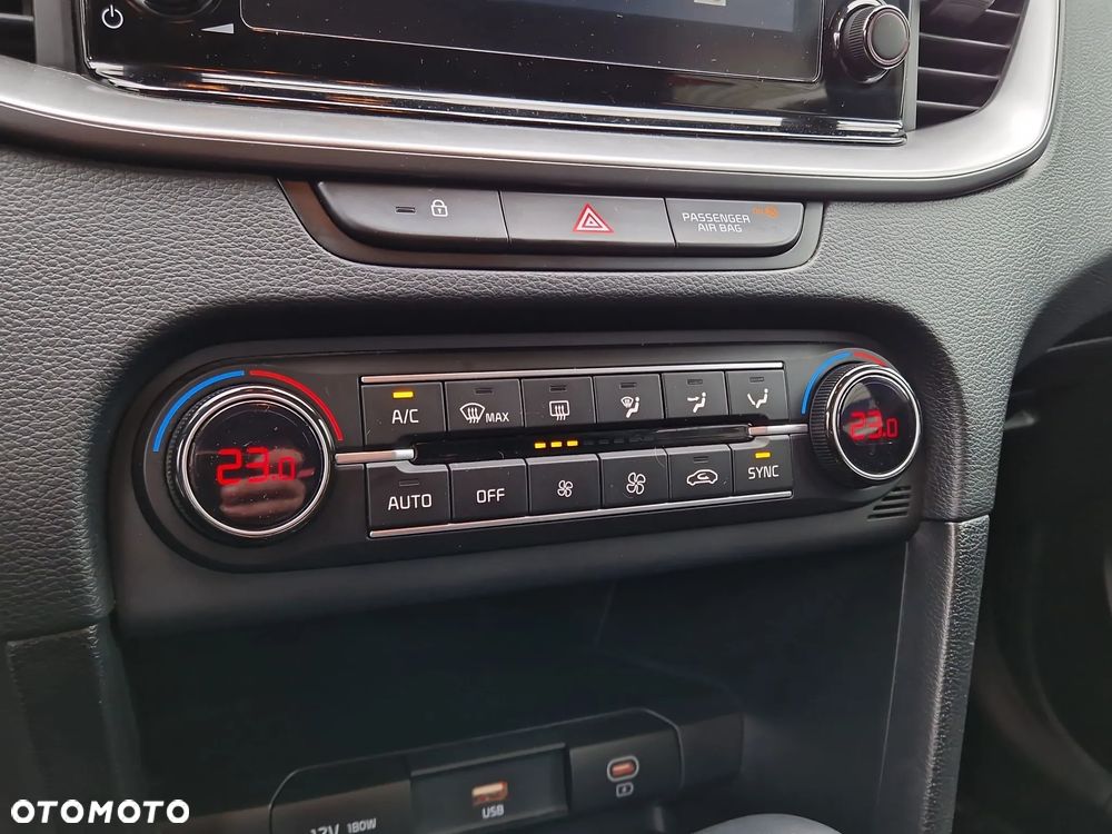 Kia Ceed 1.5 T-GDI M DCT - 17