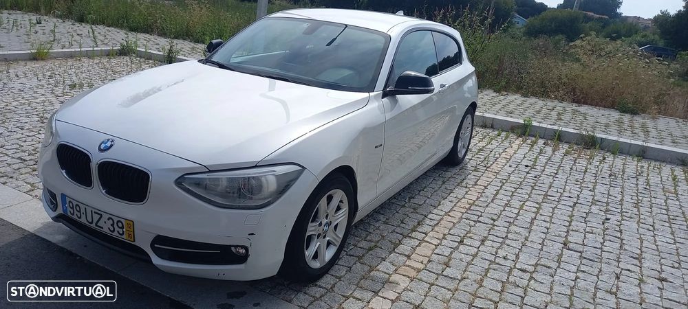 BMW 116 d EfficientDynamics Edition Sport Line - 3
