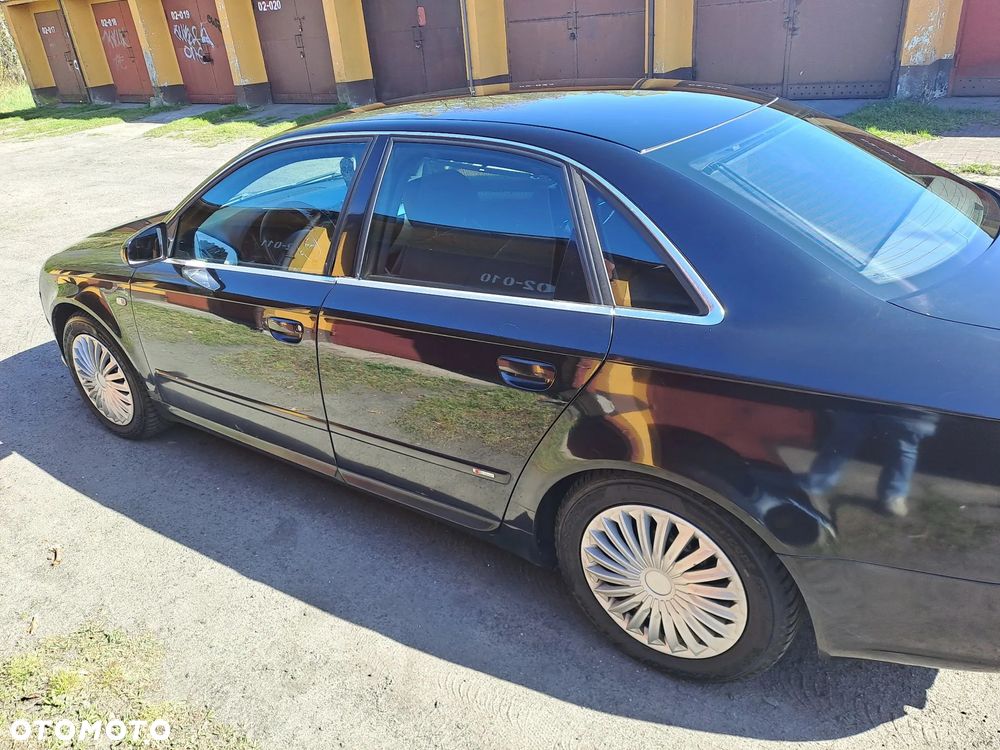 Audi A4 Limousine 2.0 TDI DPF Quattro - 16