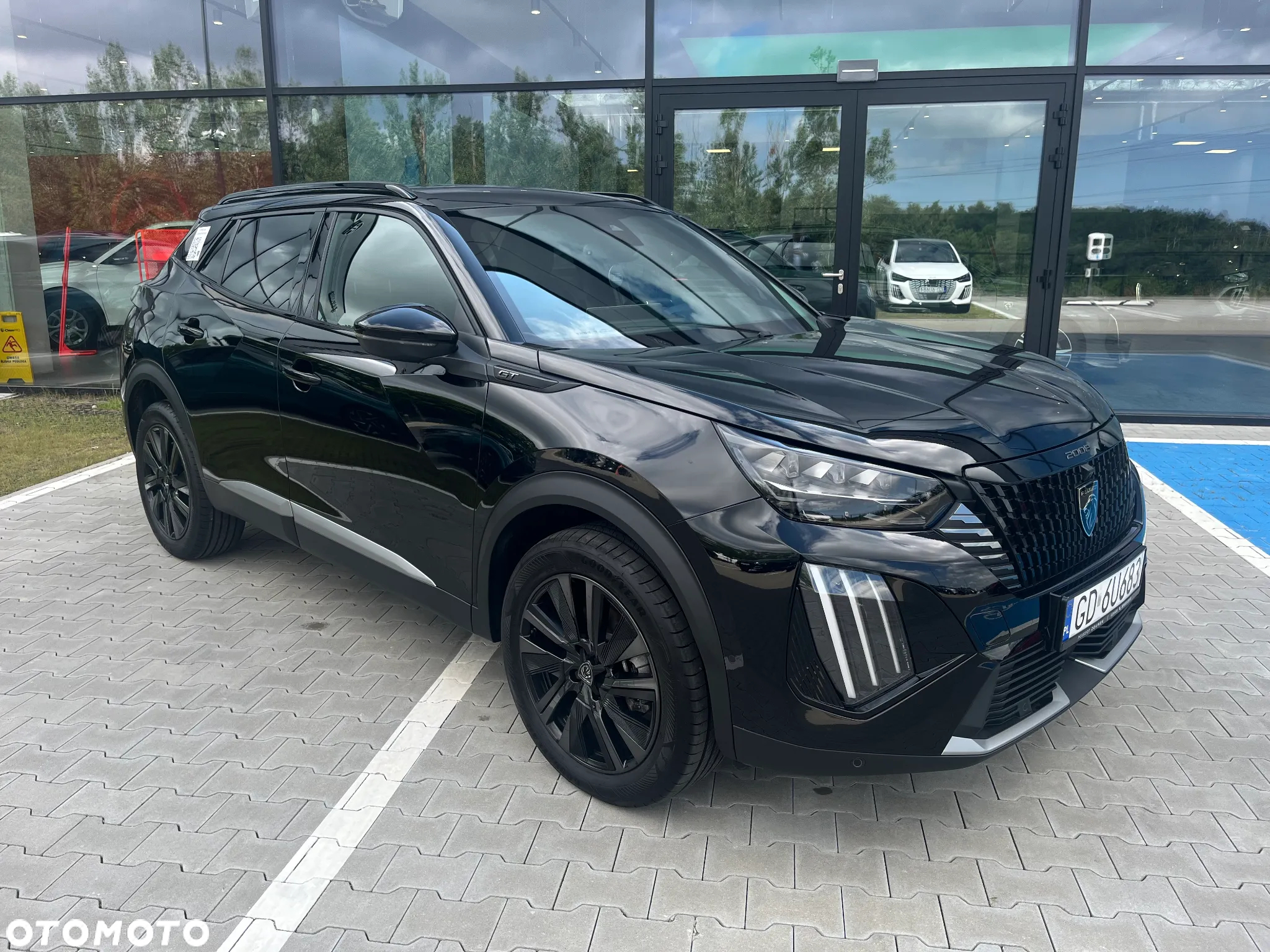 Peugeot 2008 PureTech mHEV GT e-DCS6 - 3