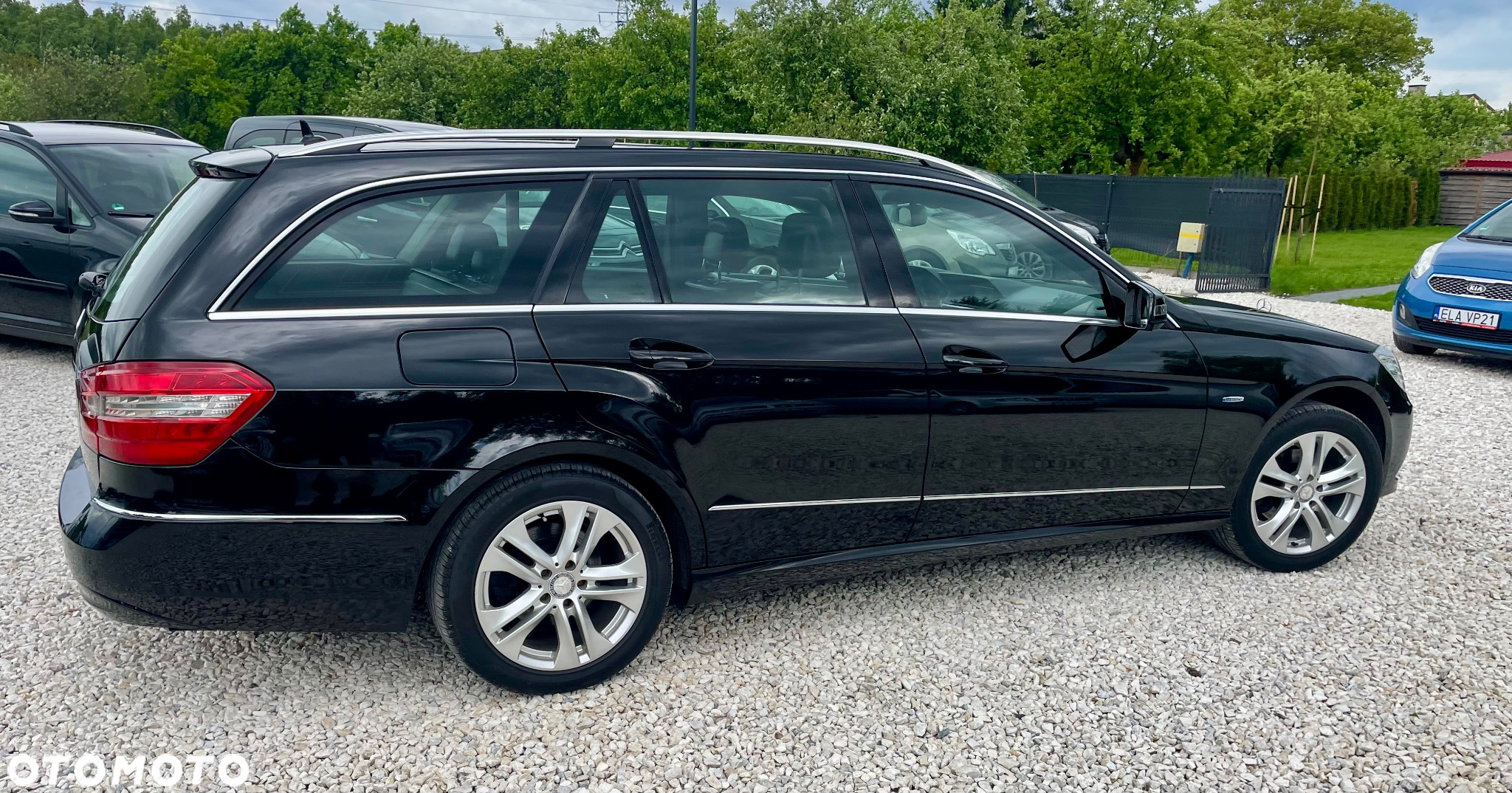 Mercedes-Benz Klasa E 200 CGI BlueEffICIENCY Avantgarde - 16