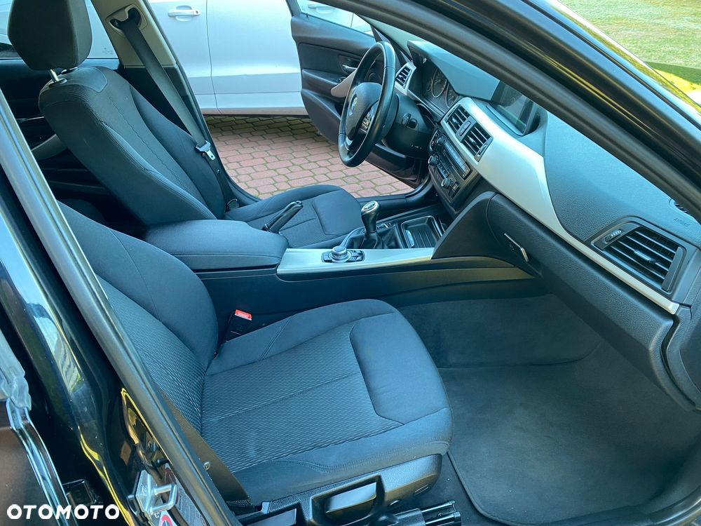 BMW Seria 3 - 11