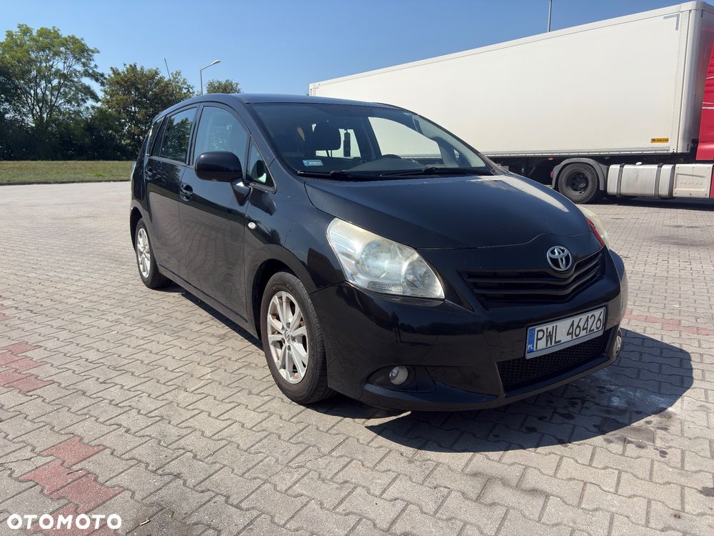 Toyota Verso - 1