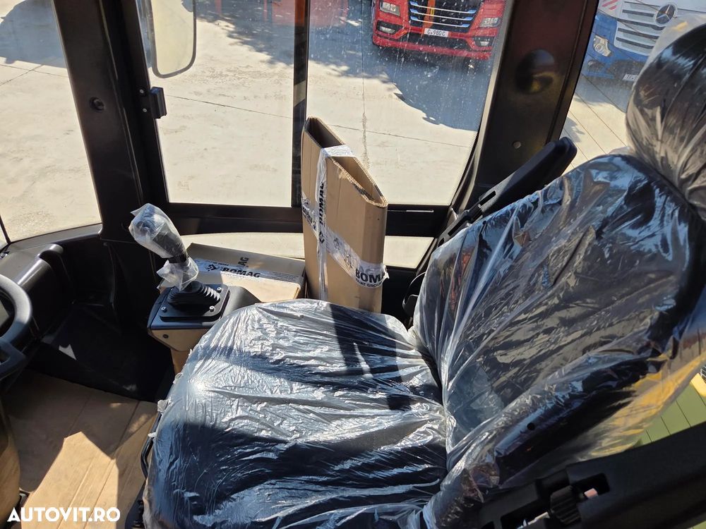 Bomag BW225, 2025, 5h, latime tambur fata 2,1m, 22,5 tone, CE, motor Deutz 150kW, lung totala 6,7m, inaltime 3m, posibilitate leasing 5 ani-PROMOTIE 96.900 EUR+Tva - 19