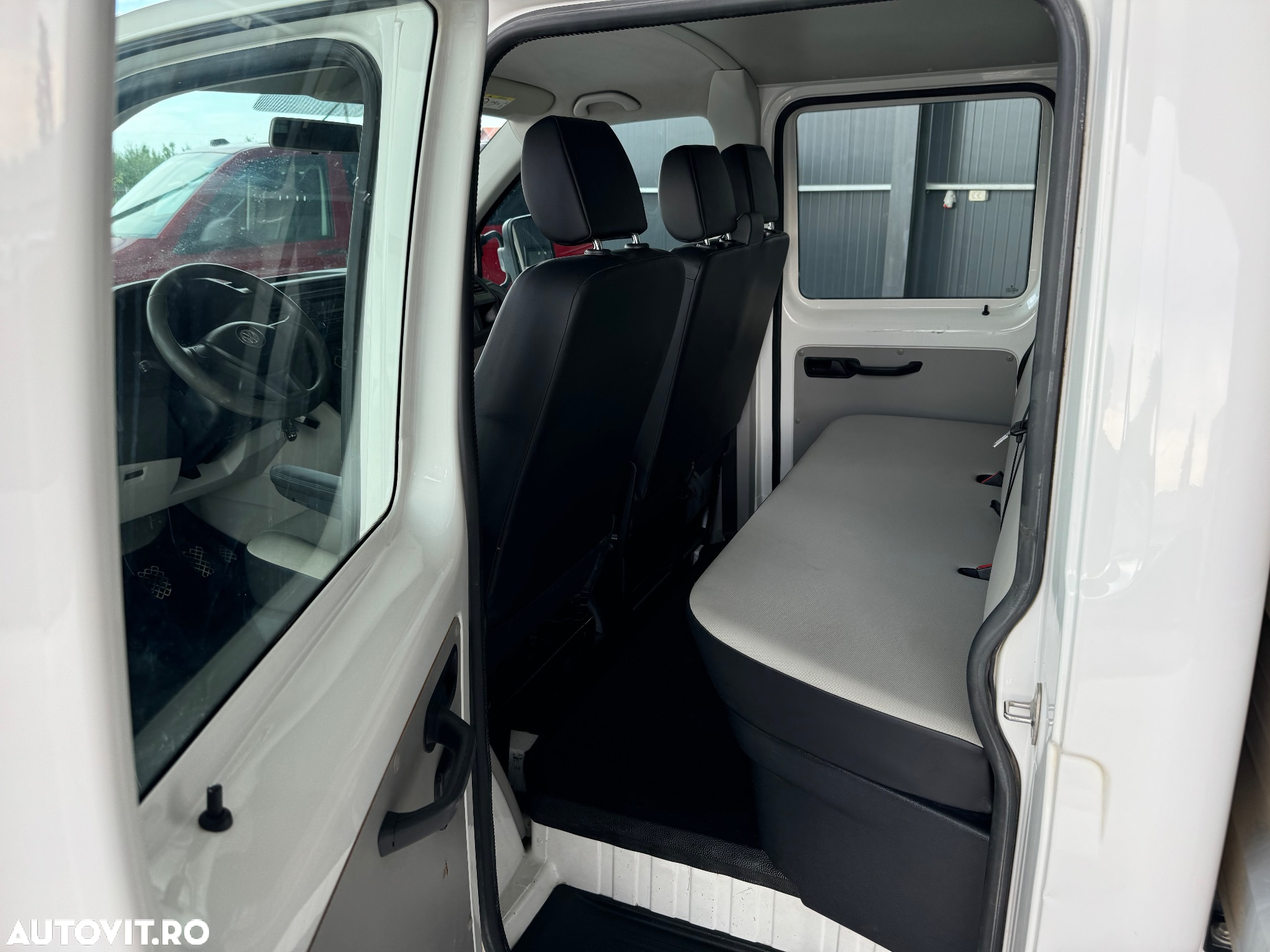Volkswagen Transporter doka - 6