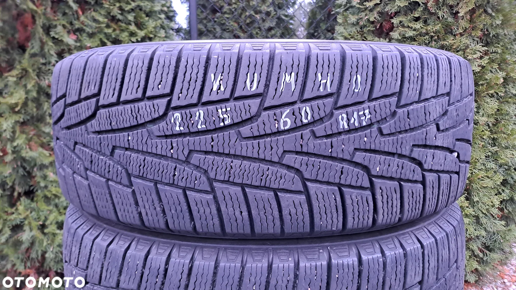 Opony zimowe Kumho IZen KW 31 225/60 R17 - 2