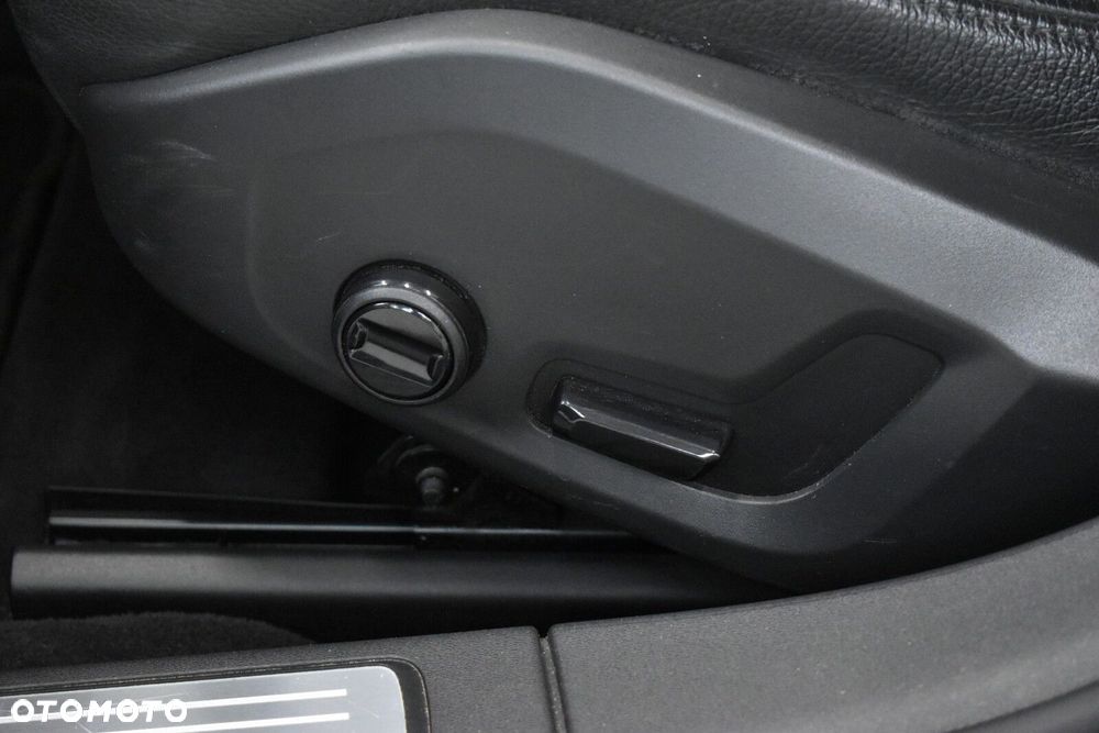 Volvo S90 - 12