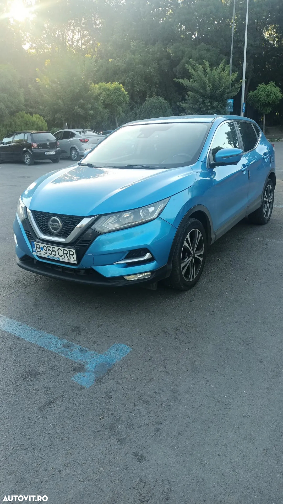 Nissan Qashqai 1.2 DIG-T Start/Stop X-TRONIC Tekna - 2