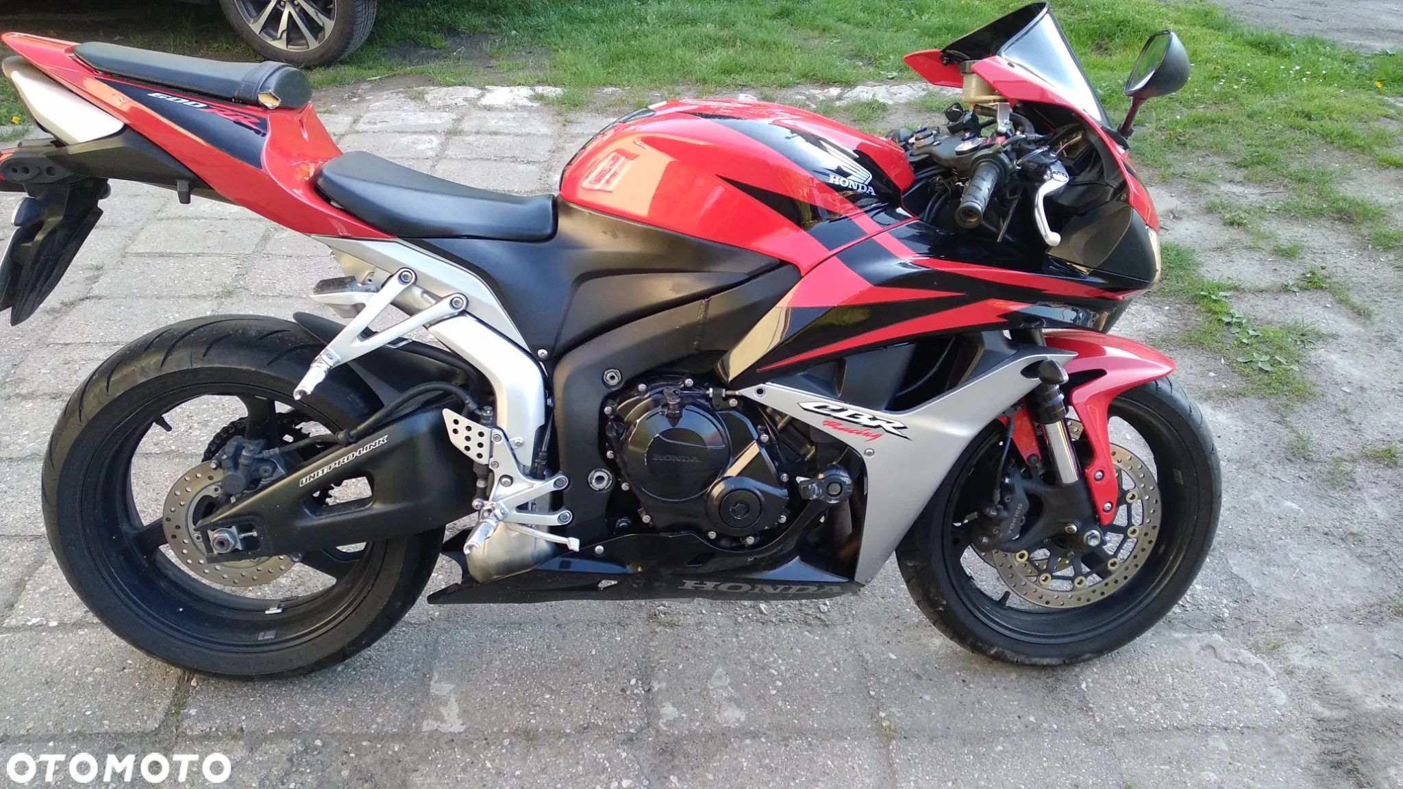 Honda CBR - 1