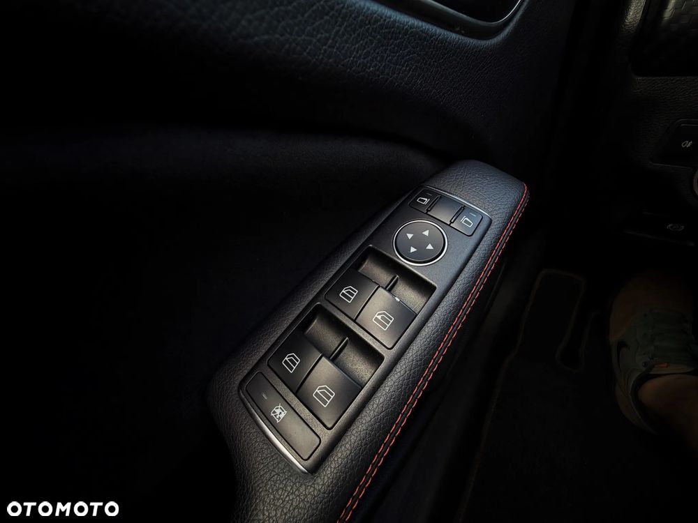 Mercedes-Benz Klasa A 200 (BlueEFFICIENCY) AMG Sport - 16