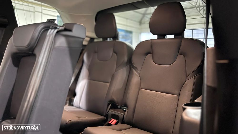 Volvo XC 90 T8 AWD Core - 22