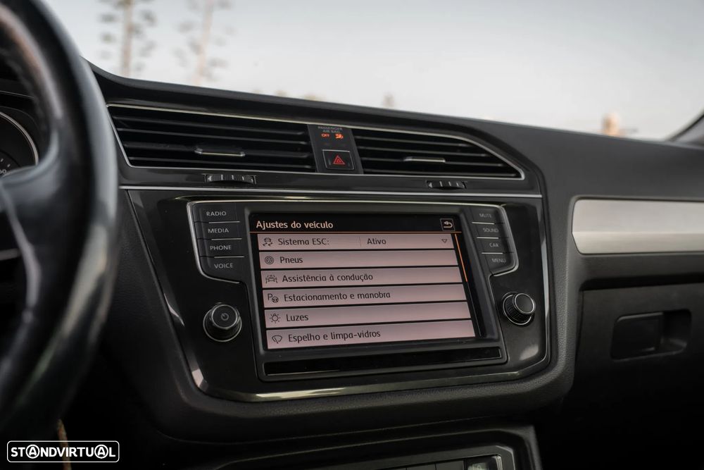 VW Tiguan 2.0 TDI Confortline DSG - 3