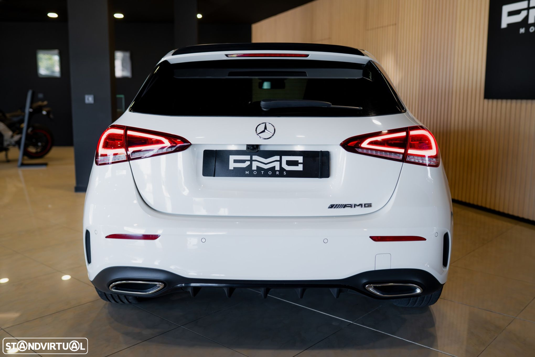 Mercedes-Benz A 180 d AMG Line - 14