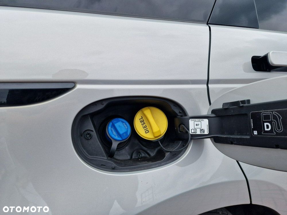 Land Rover Range Rover Evoque D150 R-Dynamic - 21