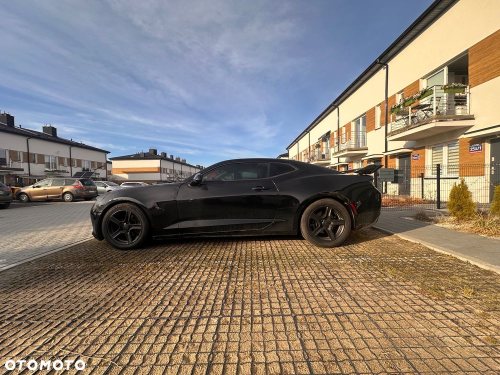 Chevrolet Camaro - 10