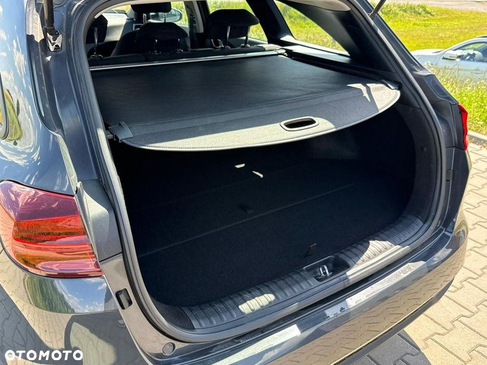 Kia Ceed 1.5 T-GDI Business Line - 14