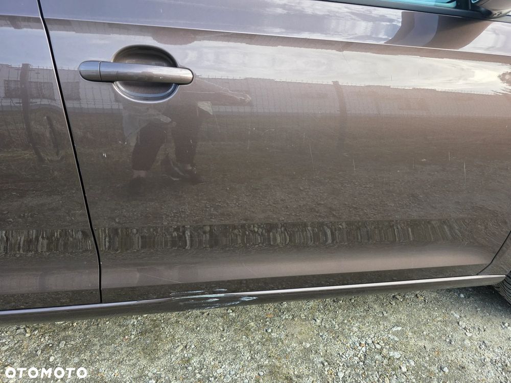 Skoda RAPID 1.2 TSI Ambition - 27