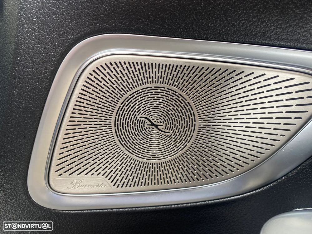 Mercedes-Benz C 300 d AMG Line - 33