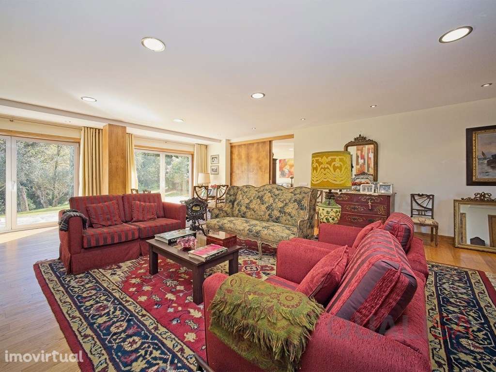 Moradia com piscina, jardim e bosque localizada na Encosta do Bom J... - Grande imagem: 5/47