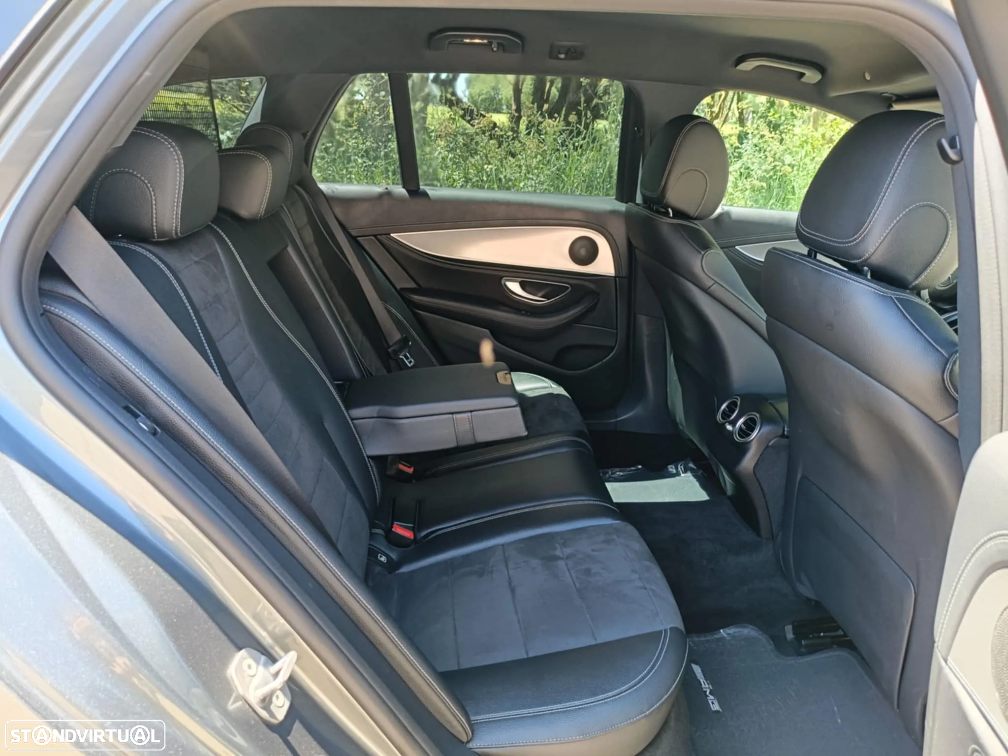 Mercedes-Benz E 220 d AMG Line - 9