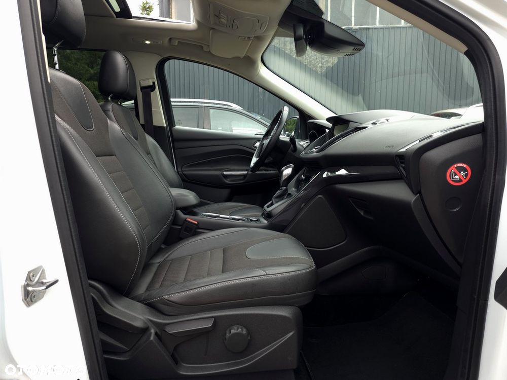 Ford Kuga 2.0 TDCi 4WD Titanium - 16